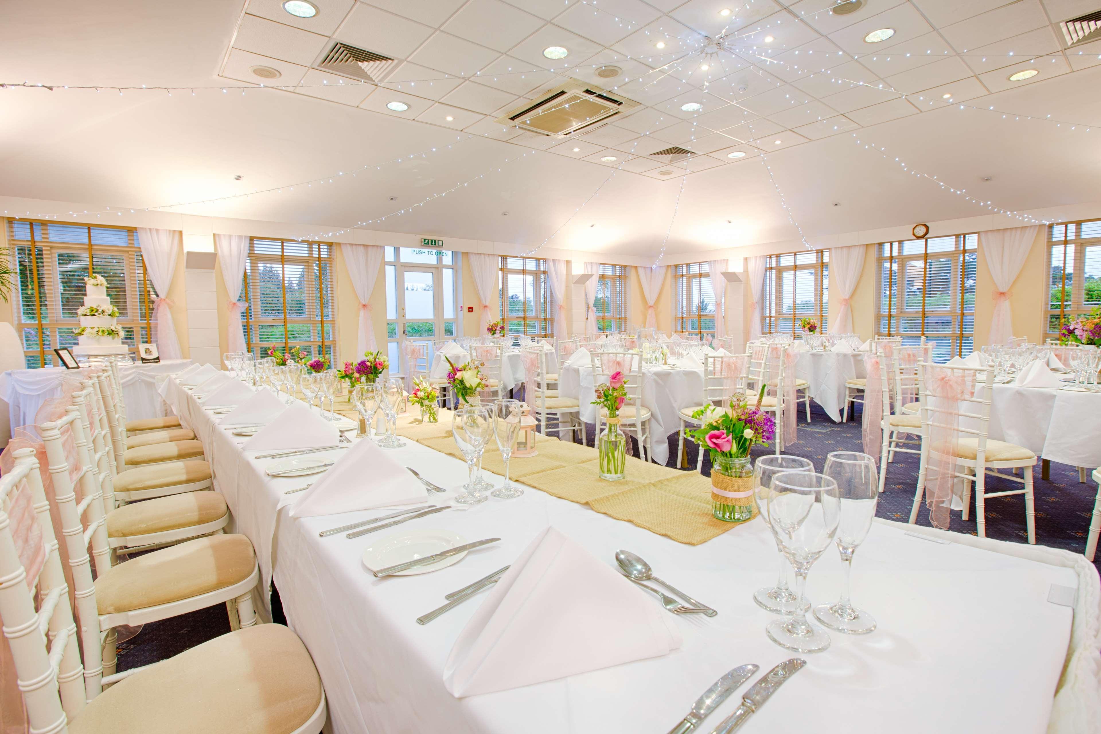 Best Western Chilworth Manor Hotel Exterior photo